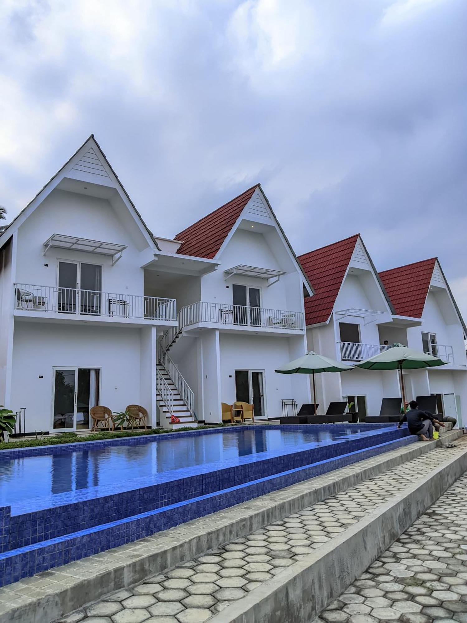 Tumpaksewu Homestay Sidomukti المظهر الخارجي الصورة